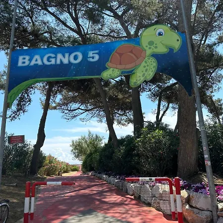 Perla By The Sea Дом отдыха